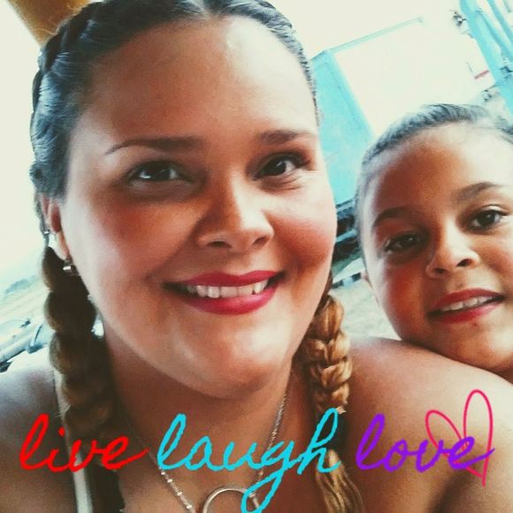 Meet your Posher, Dimarie - Picture 1 of 1